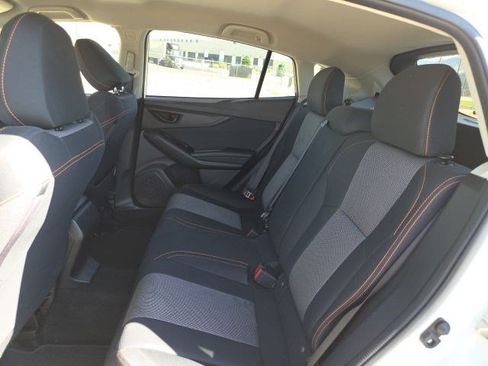 Used 2023 Subaru Crosstrek 2.0i Premium AWD/4WD image 15