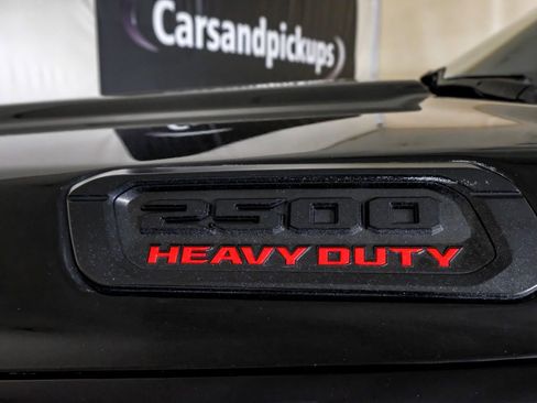 Used 2020 RAM 2500 Laramie w/ Night Edition image 44