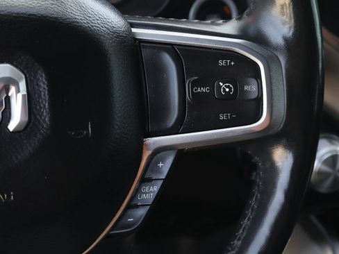 Used 2019 RAM 1500 Laramie AWD/4WD image 30