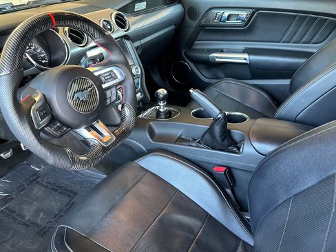 Used 2016 Ford Mustang GT Premium w/ GT Performance Package RWD image 10