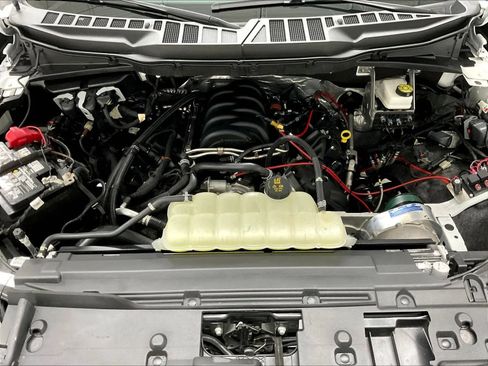 Used 2025 Ford F150 XL w/ Equipment Group 103A High RWD image 29