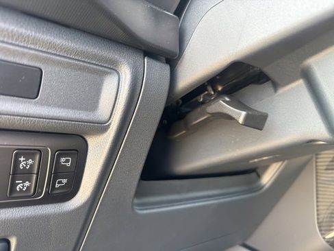 New 2025 Ford F150 Lariat w/ Equipment Group 501A Mid image 29