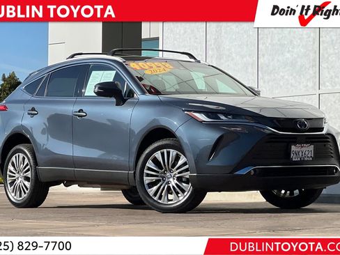 Certified 2024 Toyota Venza XLE image 1