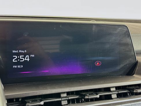 Used 2025 Kia Telluride S FWD image 21
