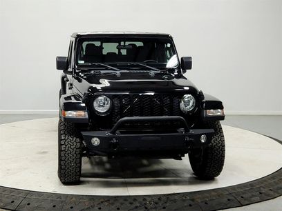 Used 2022 Jeep Gladiator Sport