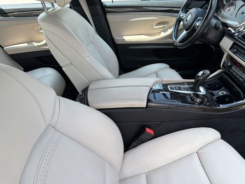 Used 2014 BMW 550i Sedan RWD image 23