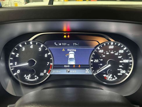 Used 2025 Nissan Frontier SV image 24