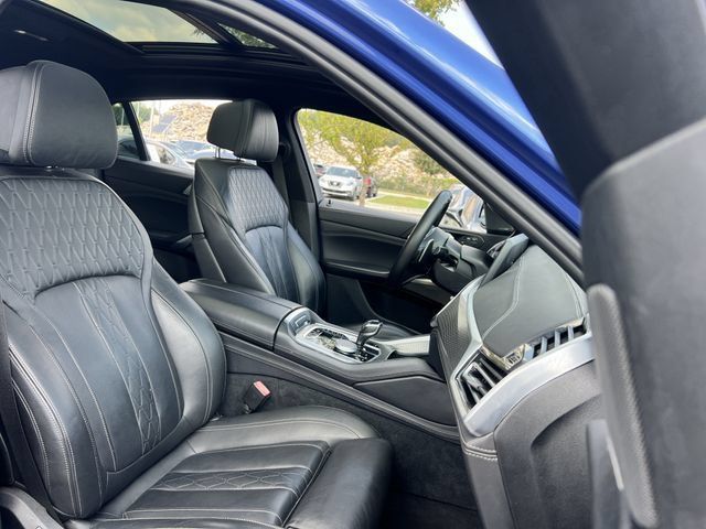 Used 2020 BMW X6 M50i AWD/4WD image 36