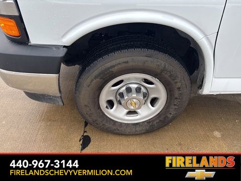 Used 2024 Chevrolet Express 3500 LT w/ LT Preferred Equipment Group image 46