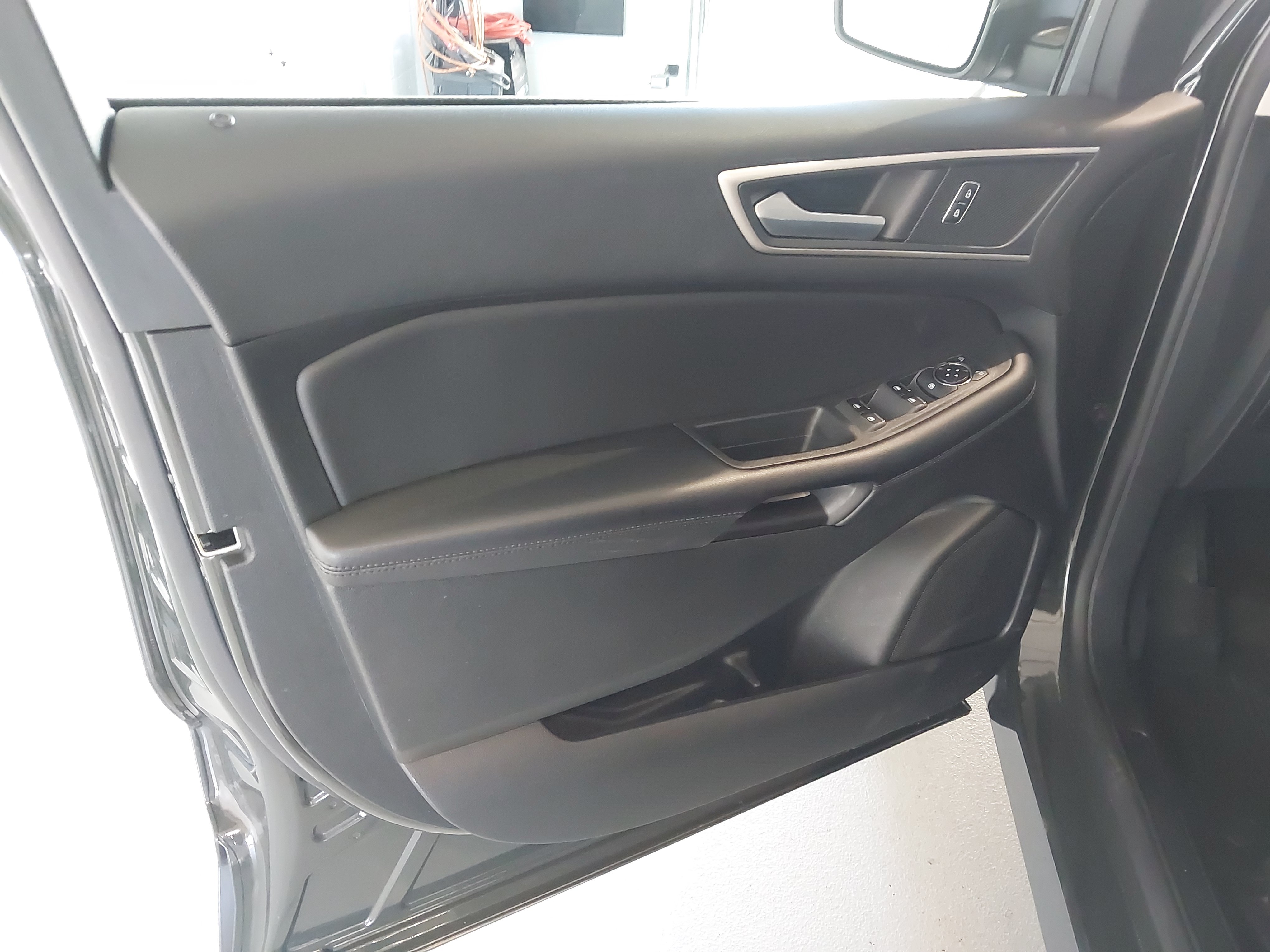 Used 2024 Ford Edge SEL w/ Convenience Package AWD/4WD image 21