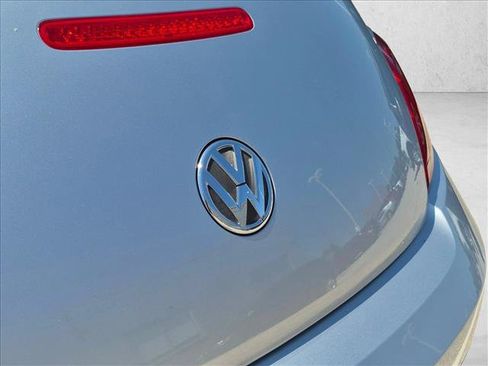 Used 2012 Volkswagen Beetle 2.5 FWD image 14