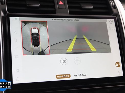 Used 2023 Land Rover Discovery S R-Dynamic image 10