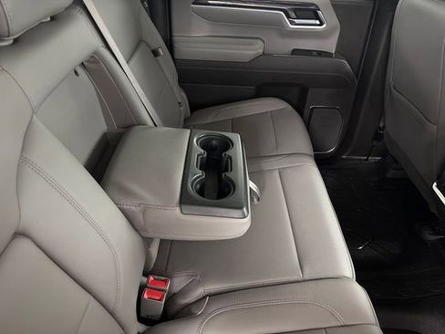 Used 2022 Chevrolet Silverado 1500 LTZ w/ LTZ Premium Package image 27