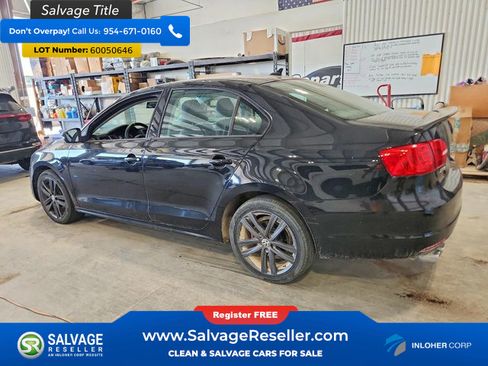 Used 2014 Volkswagen Jetta SE FWD image 3