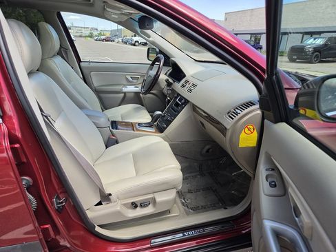 Used 2004 Volvo XC90 T6 AWD/4WD image 14