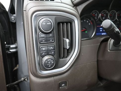 Used 2020 Chevrolet Silverado 1500 LTZ w/ LTZ Texas Edition image 13