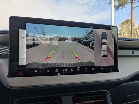 New 2026 Ford Maverick Lariat w/ 4K Tow Package image 18