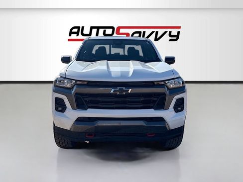 Used 2024 Chevrolet Colorado Z71 w/ Z71 Convenience Package 2 AWD/4WD image 2