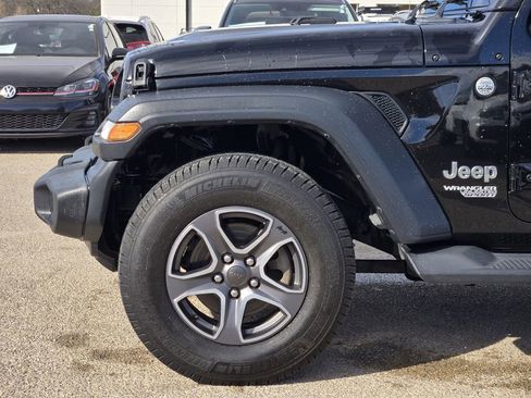 Used 2018 Jeep Wrangler Unlimited Sport S image 6