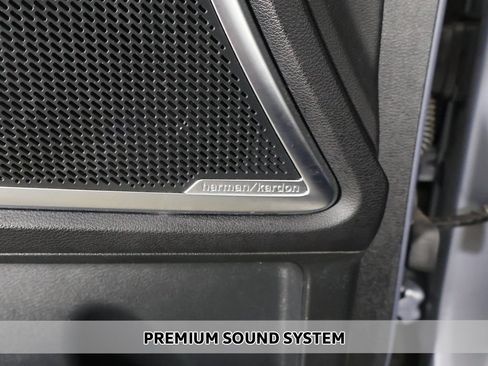 Used 2022 Kia Telluride SX w/ SX Prestige Package AWD/4WD image 5