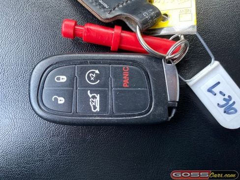 Used 2019 Jeep Cherokee High Altitude image 28