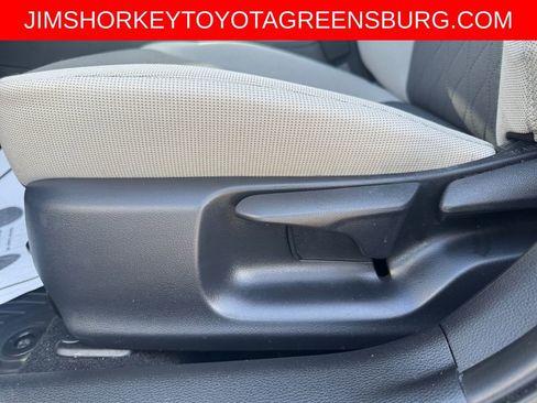 Used 2024 Toyota Corolla LE FWD image 13