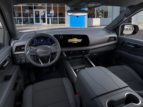 New 2026 Chevrolet Tahoe LS w/ LS Custom Edition AWD/4WD image 39