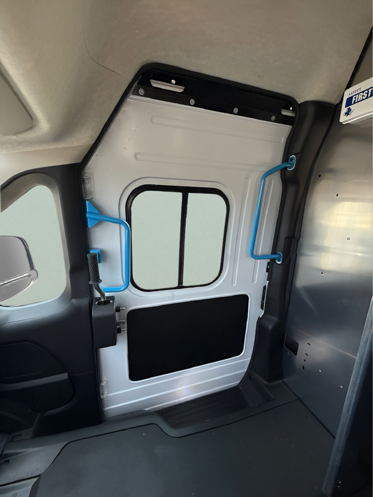 Used 2024 RAM ProMaster 3500 w/ Delivery Van Package FWD image 44