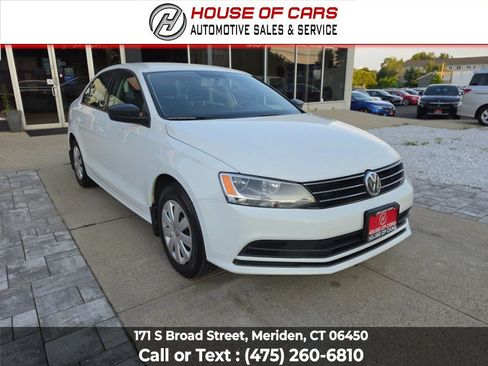 Used 2015 Volkswagen Jetta S FWD image 2