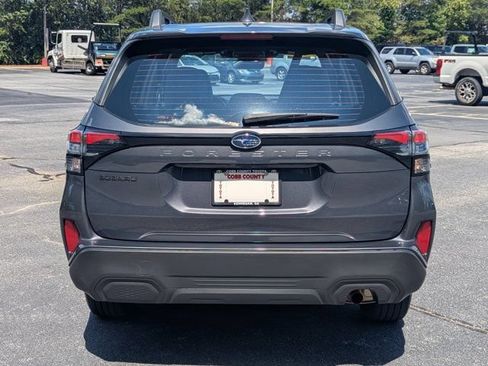 Used 2025 Subaru Forester w/ Convenience Package #1 AWD/4WD image 6