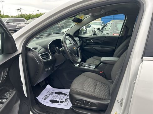 Used 2018 Chevrolet Equinox LT AWD/4WD image 9