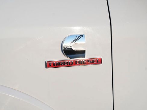 Used 2019 RAM 3500 Limited image 15