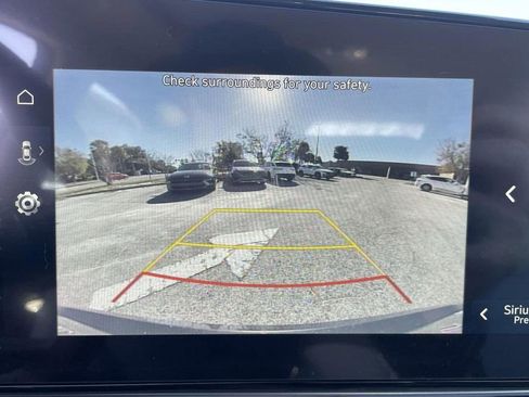 New 2026 Hyundai Elantra Limited image 27