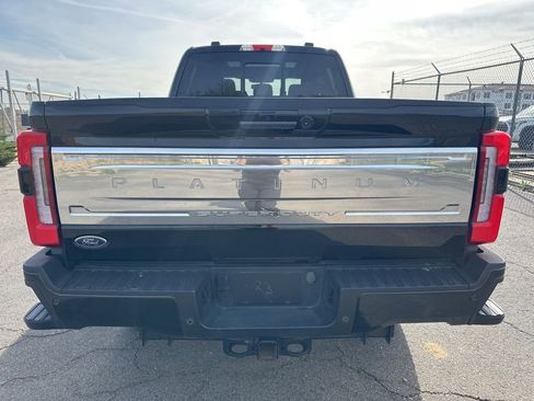 Used 2023 Ford F350 Platinum w/ Tremor Off-Road Package image 5