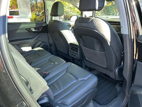 Used 2022 Audi Q7 3.0T Premium Plus w/ Premium Plus Package image 23
