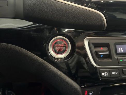 Used 2025 Honda Ridgeline Black Edition image 40