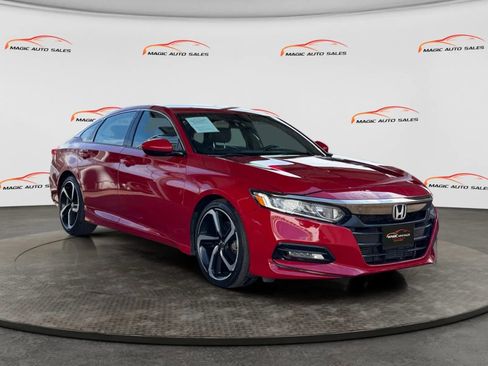 Used 2018 Honda Accord Sport image 5