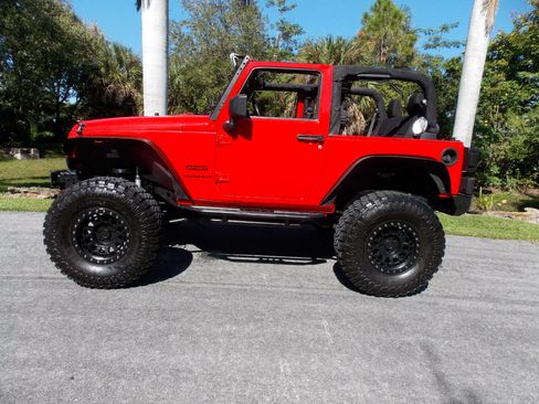 Used 2015 Jeep Wrangler Sport w/ Quick Order Package 23S image 11