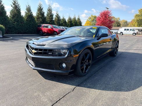 Used 2011 Chevrolet Camaro SS image 4