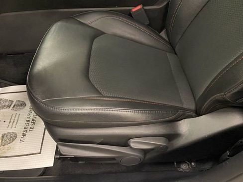 Used 2025 Jeep Compass Trailhawk image 16