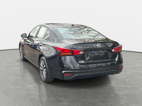 Certified 2024 Nissan Altima 2.5 SV image 7