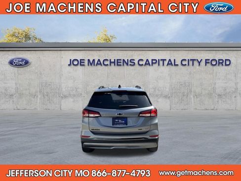 Used 2023 Chevrolet Equinox RS image 9