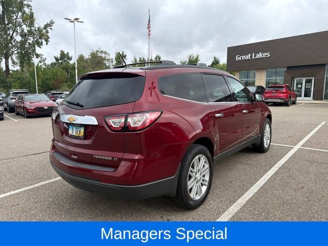 Used 2015 Chevrolet Traverse LT w/ Style and Technology Package FWD image 5