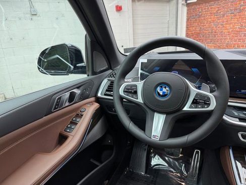 New 2026 BMW X5 xDrive50e w/ M Sport Package image 13