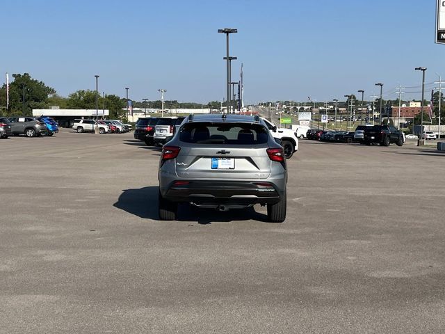 Certified 2024 Chevrolet Trax ACTIV w/ Sunroof Package FWD image 5