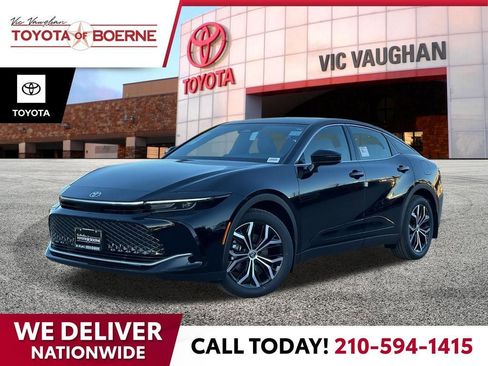 New 2026 Toyota Crown XLE image 1