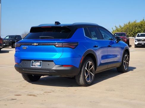 New 2026 Chevrolet Equinox EV LT image 14