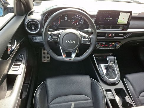 Used 2023 Kia Forte GT-Line w/ GT-Line Premium Package FWD image 12