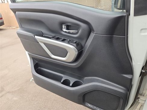 Used 2018 Nissan Titan PRO-4X w/ Pro-4x Utility Package image 24