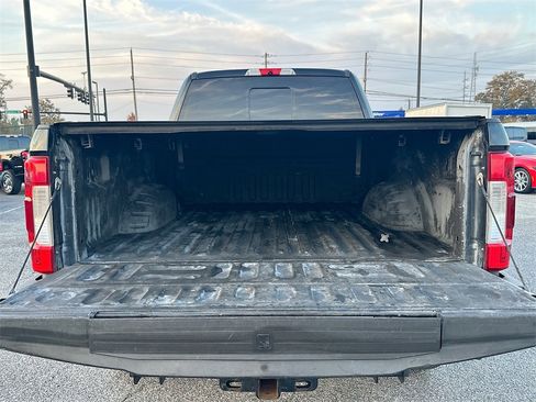 Used 2019 Ford F350 Lariat w/ Lariat Ultimate Package image 16